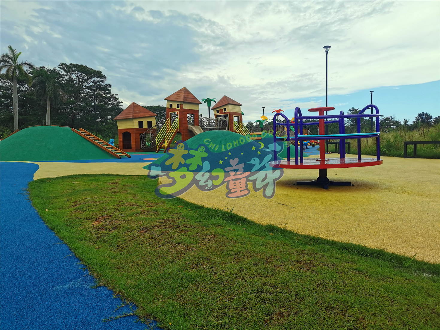 清遠(yuǎn)美林湖兒童活動(dòng)場(chǎng)