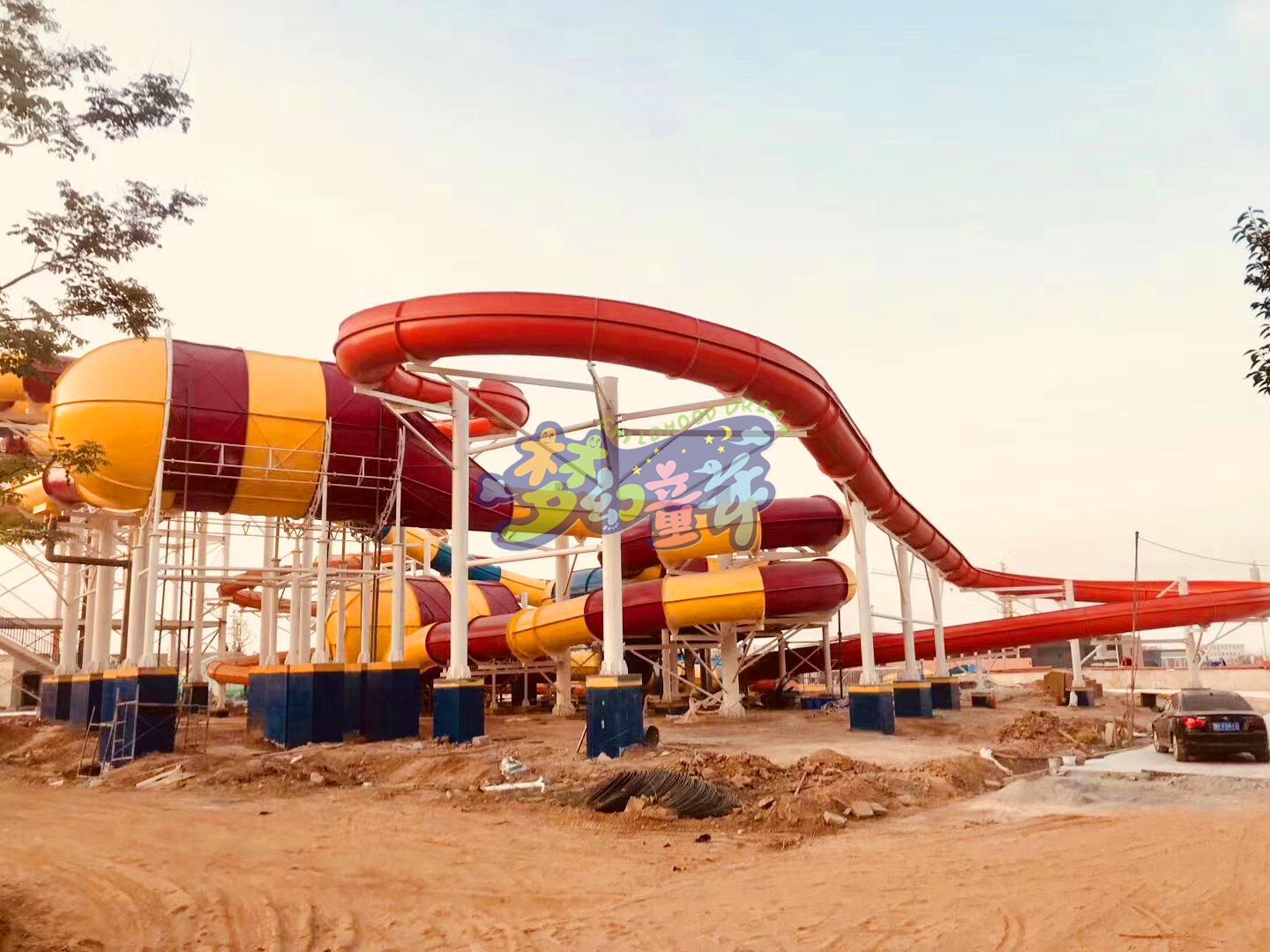 河南省新鄉(xiāng)市五龍山響水河水上樂園