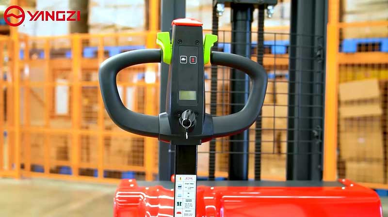 用這些重要技巧延長叉車的使用壽命 用這些重要技巧延長叉車的使用壽命